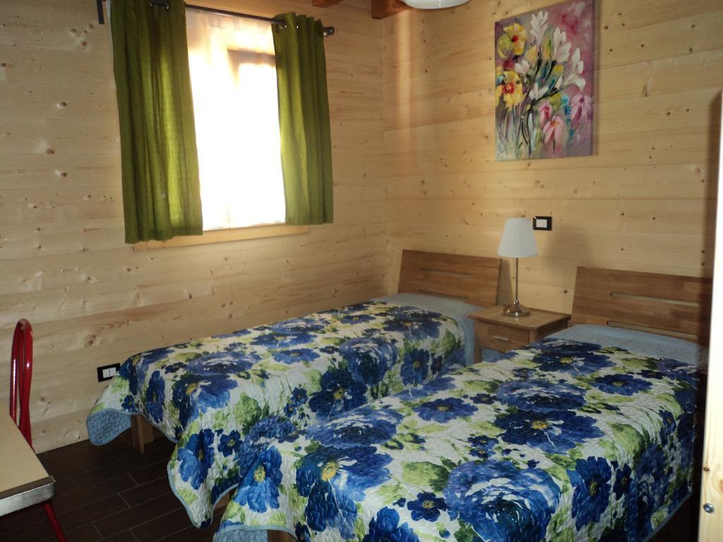 Chalet Trentino Bed & Breakfast Fiave Exterior photo
